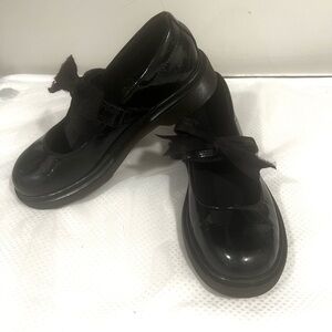 Dr. Martens Junior Maccy II Patent Leather Mary Jane Shoes Girls Sz 3